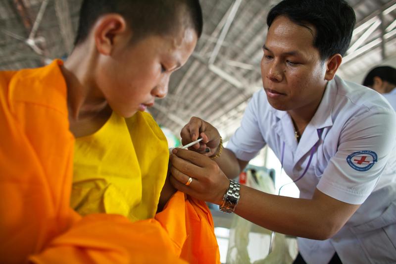 Image of boy receiving a vaccination 