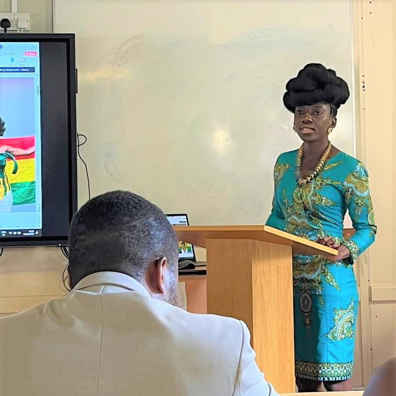 Image of Aboabea Akuffo presenting to a seminar