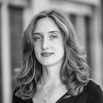 Black & white image of Zoe Abrams