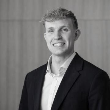 Black & white image of Ross Harrison