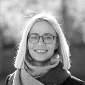 Black & white image of Olivia Spiegler