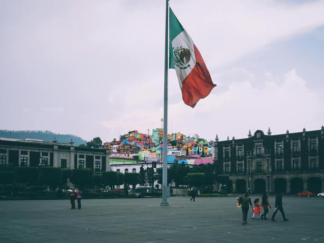 Image of Mexican flag in Toluca de Lerdo, Mexico