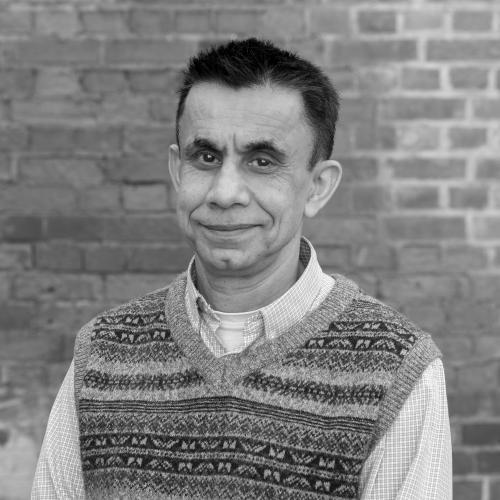 Black & white image of Khalid Omer