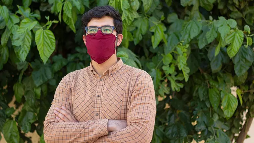 A man wearing a face mask