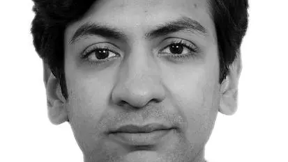 Black & white image of Prashant Poddar