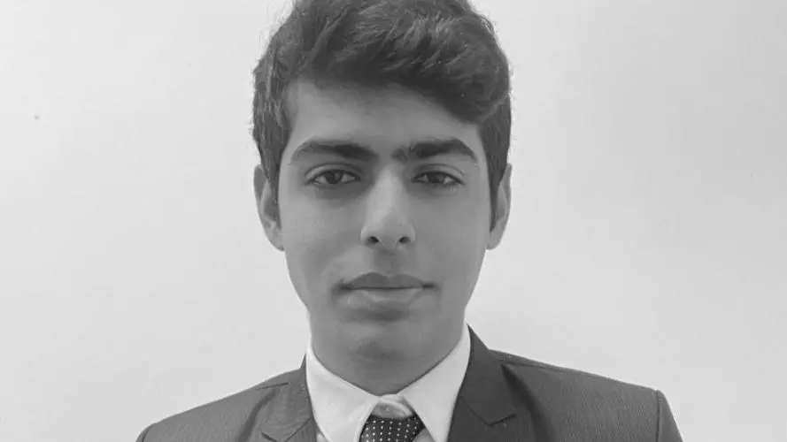 Black & white image of Aasif Jamal 