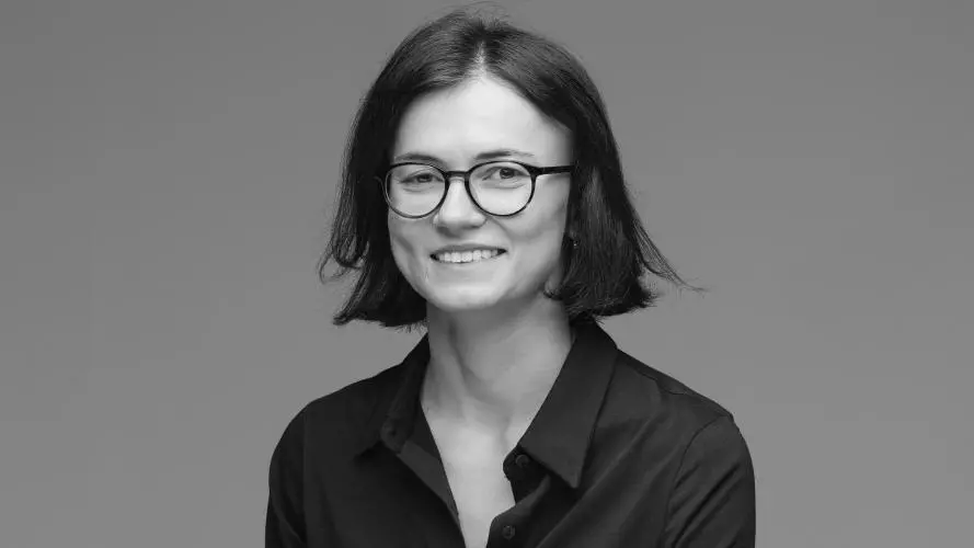 Black and white image of Ewa Batyra