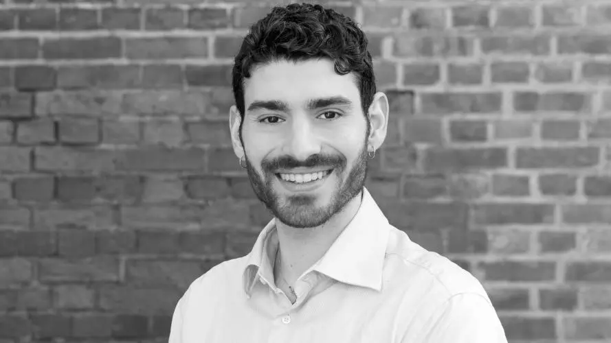 Black and white image of Jordan Rothschild 