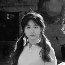 Black and white image of Zijia Tan