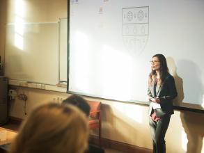 Man-Yee Kan giving a lecture to students