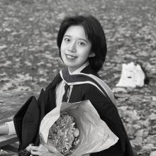 Black and white image of Qiuyue Lin